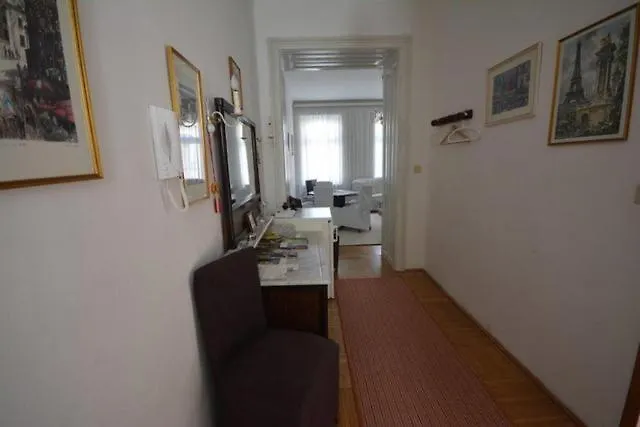 Vienna Holiday Apartments Apartamento